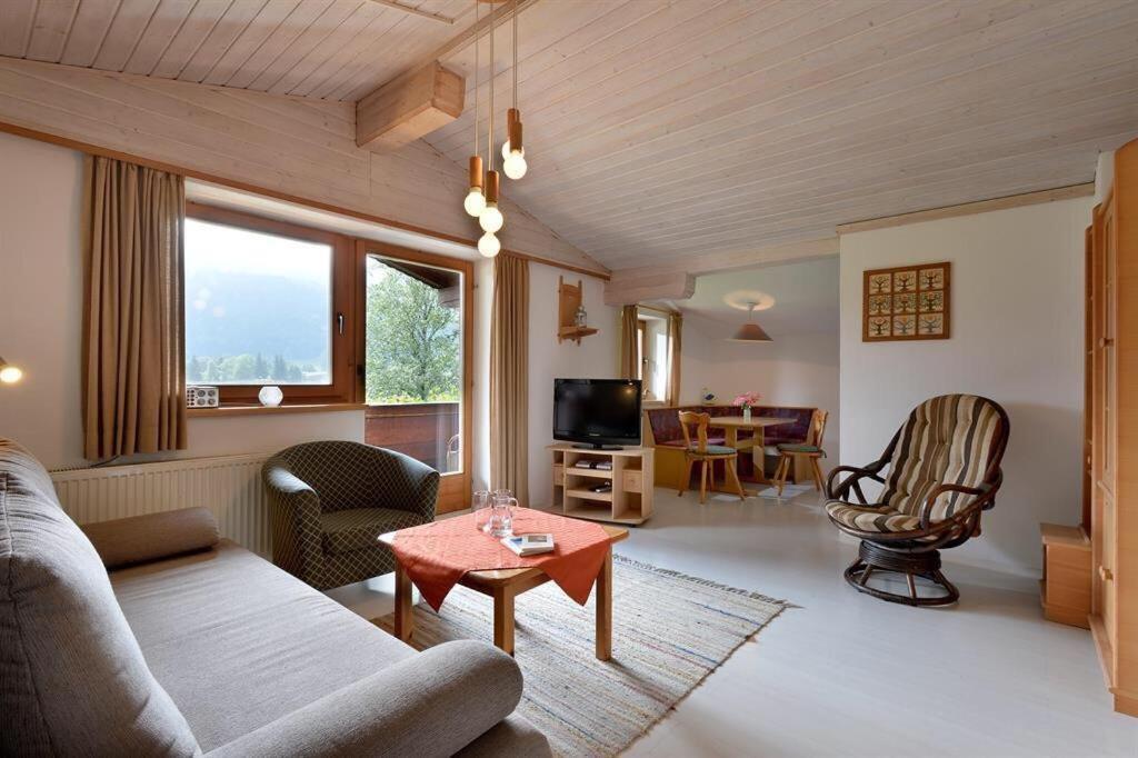 Apartments Pension Foidl Oberndorf in Tirol Exterior photo